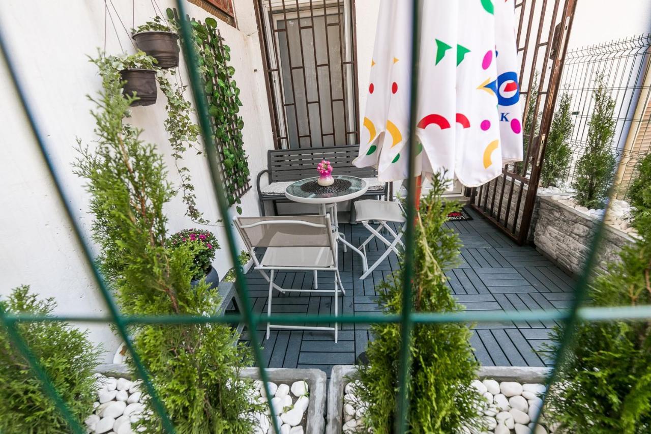 Gray Luxe Apartment Belgrad Exterior foto