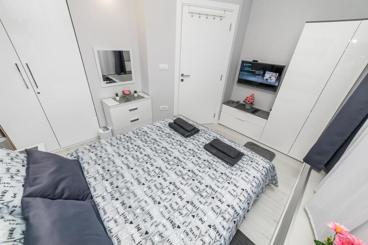 Gray Luxe Apartment Belgrad Exterior foto