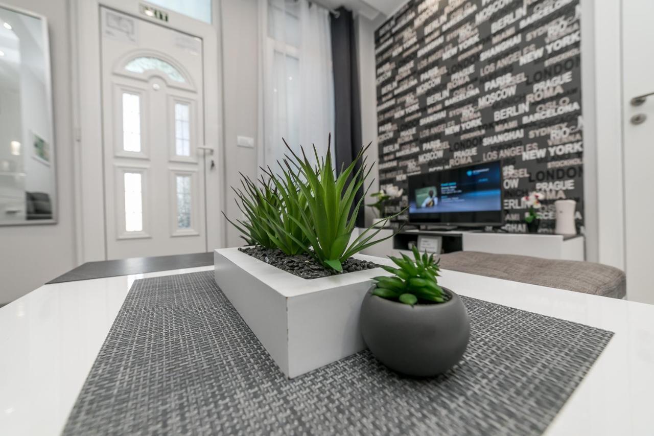 Gray Luxe Apartment Belgrad Exterior foto