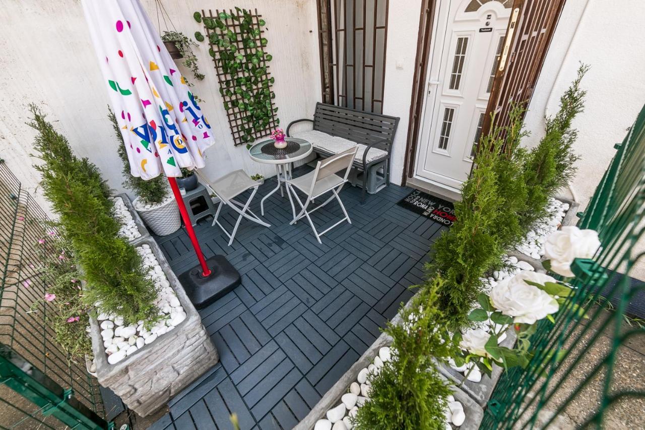 Gray Luxe Apartment Belgrad Exterior foto