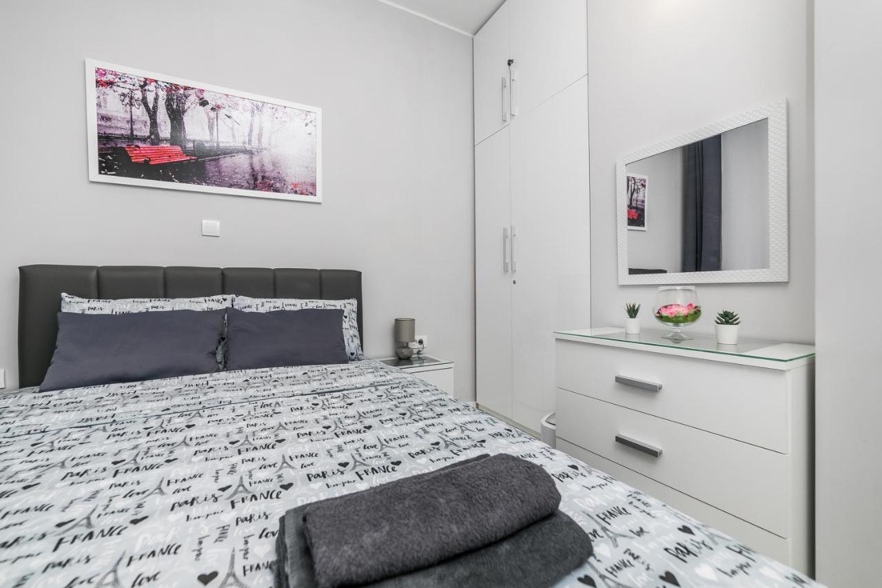 Gray Luxe Apartment Belgrad Exterior foto